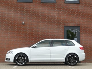 Thumbnail Mobil 3