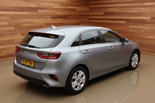 Thumbnail Mobil 5