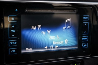 Thumbnail Mobil 10