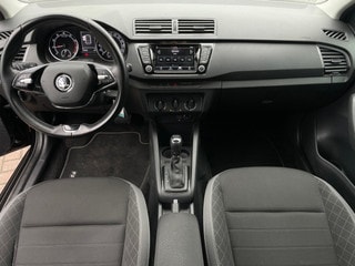 Thumbnail Mobil 6