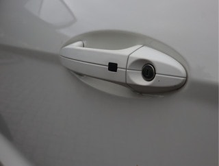 Thumbnail Mobil 9
