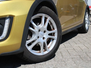 Thumbnail Mobil 3
