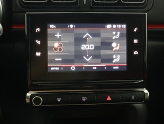 Thumbnail Mobil 6