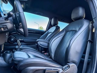 Thumbnail Mobil 4