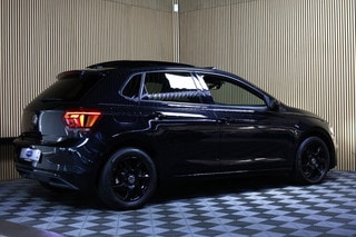 Thumbnail Mobil 6