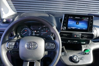 Thumbnail Mobil 9