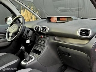 Thumbnail Mobil 9