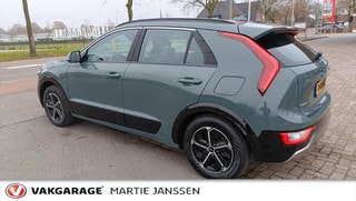 Thumbnail Mobil 6