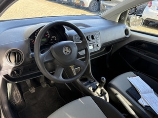 Thumbnail Mobil 6