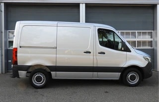 Thumbnail Mobil 4