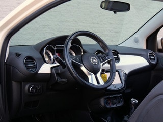 Thumbnail Mobil 4