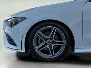 Thumbnail Mobil 7