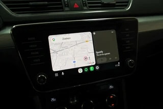 Thumbnail Mobil 8