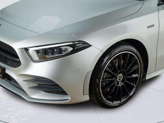 Thumbnail Mobil 6