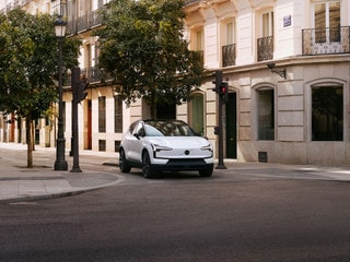 Thumbnail Mobil 9