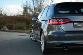 Thumbnail Mobil 10