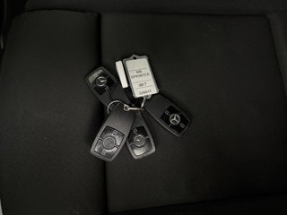 Thumbnail Mobil 5