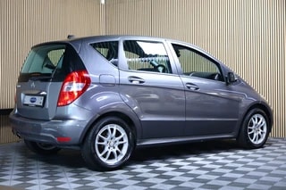 Thumbnail Mobil 8