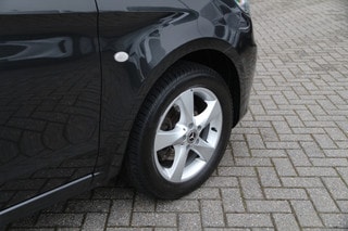 Thumbnail Mobil 7
