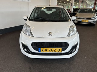 Thumbnail Mobil 4