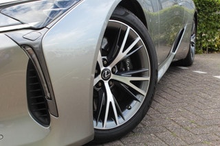 Thumbnail Mobil 9