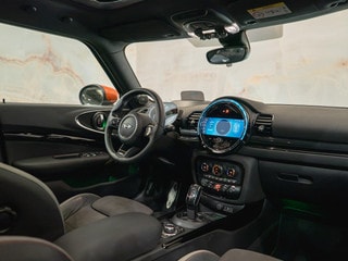 Thumbnail Mobil 6