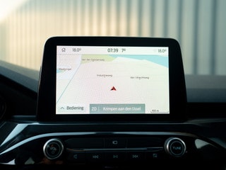 Thumbnail Mobil 9