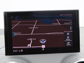 Thumbnail Mobil 8