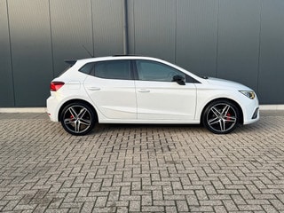 Thumbnail Mobil 4