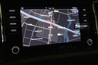 Thumbnail Mobil 10