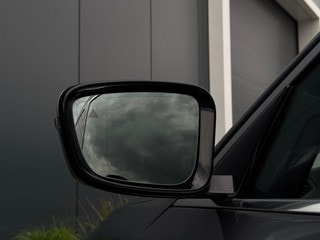 Thumbnail Mobil 8