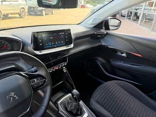 Thumbnail Mobil 8