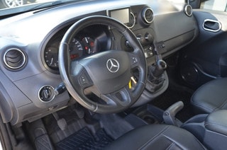 Thumbnail Mobil 10