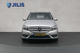 Thumbnail Mobil 8