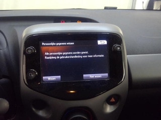 Thumbnail Mobil 10