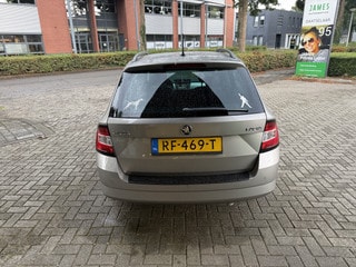 Thumbnail Mobil 4