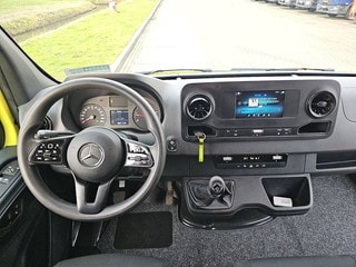 Thumbnail Mobil 8
