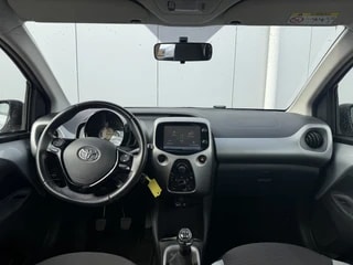 Thumbnail Mobil 5