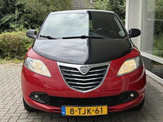 Thumbnail Mobil 6