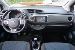 Thumbnail Mobil 8