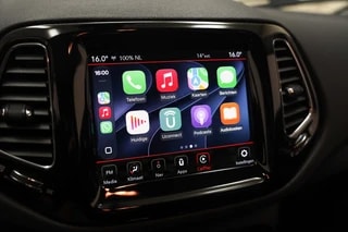Thumbnail Mobil 9