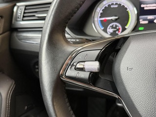 Thumbnail Mobil 10