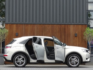 Thumbnail Mobil 4
