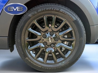 Thumbnail Mobil 6