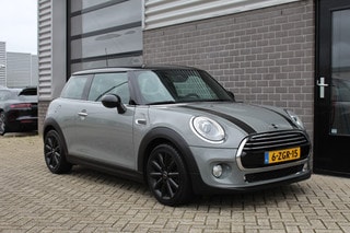 Thumbnail Mobil 6