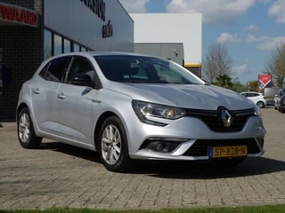 Thumbnail Mobil 7