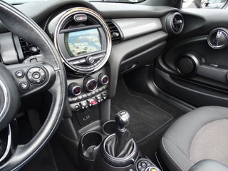 Thumbnail Mobil 10