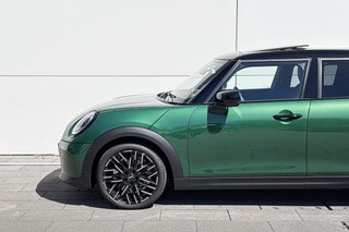 Thumbnail Mobil 4
