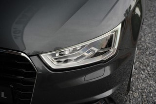 Thumbnail Mobil 10