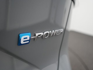 Thumbnail Mobil 10